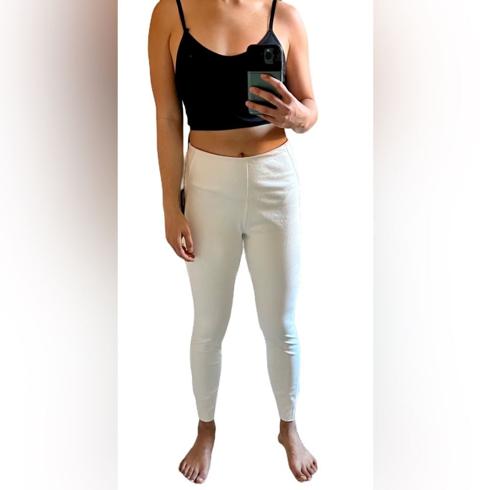 Lyssé White Cropped Side Slit Denim / Jegging size 8